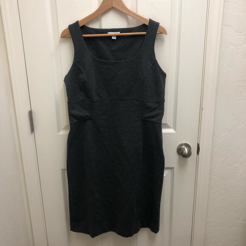 New York & Company Grey Sleeveless Dress Size 12
